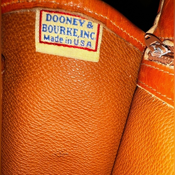 Vintage Dooney & Bourke All Weather Black Pebbled Leather Handbag Purse Bag - Picture 5 of 10